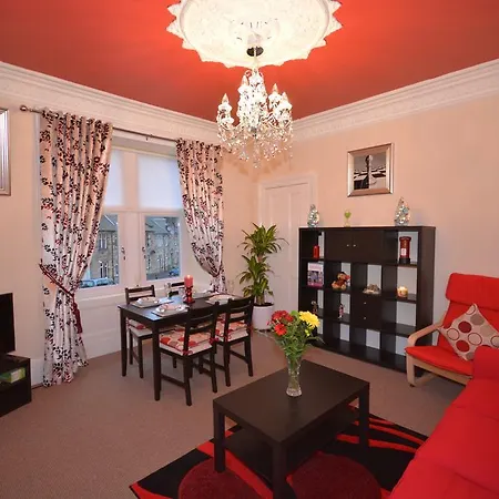 Wallace Apartment Stirling Room photo